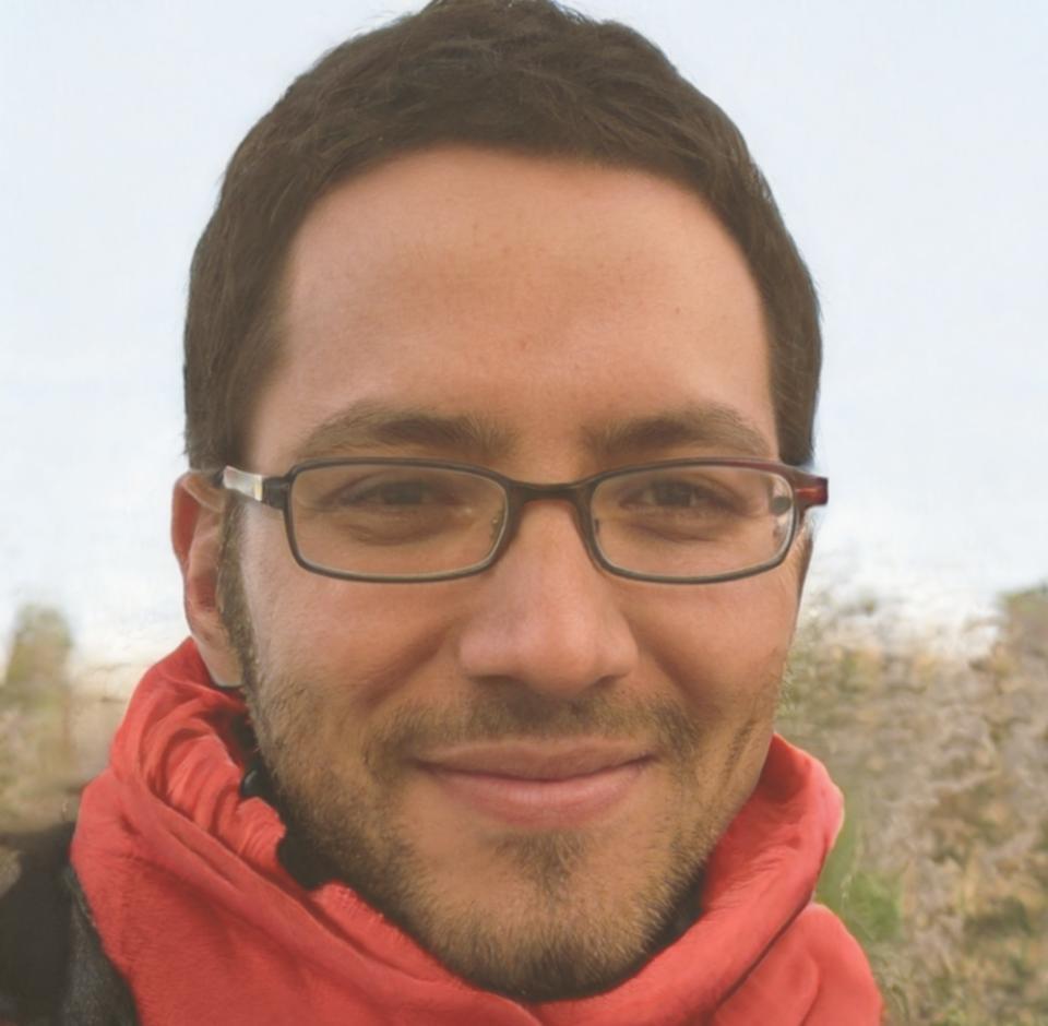 Instructor de trading algorítmico en ByteFluxStream